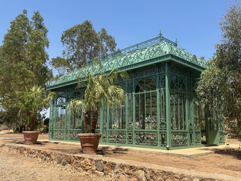 Victorian Style Hot Dip Galvanized Glass Greenhouse Conservatory